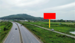 Biển quảng cáo gần cầu vượt CT Mai Sơn – QL.45 – Tuyến đường tỉnh 502 - Km322+420
