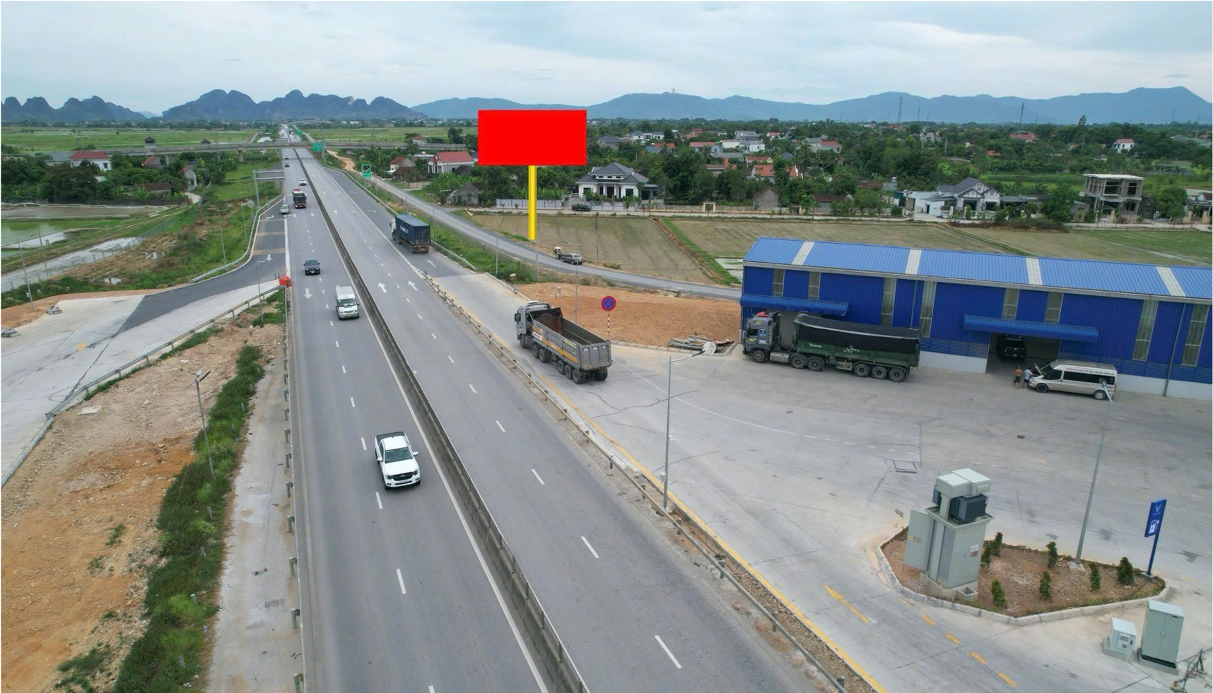 biển quảng c&aacute;o